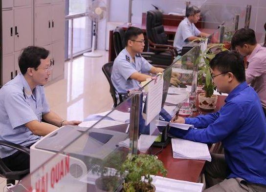 Professional Import-Export Staff for Hire for Businesses