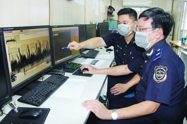 What to Do When Customs Requests Additional Documents
