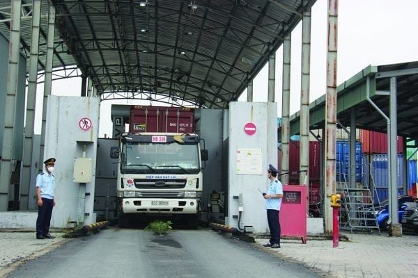 What to Do When Customs Requests Additional Documents
