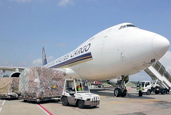Shipping from the USA to Vietnam by Air: What to Prepare
