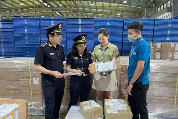 Import-Export Department Rental for Customs & Documents