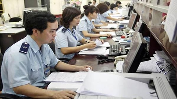 What Is an Outsourced Import-Export Department? A 2026 Business Solution