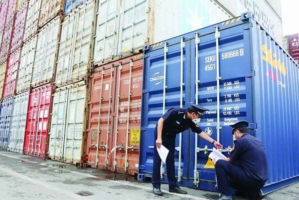 customs clearance at Cat Lai Port